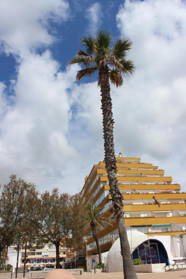 Beautiful Apartment In Front Of Beach, Pool, View ロザス エクステリア 写真
