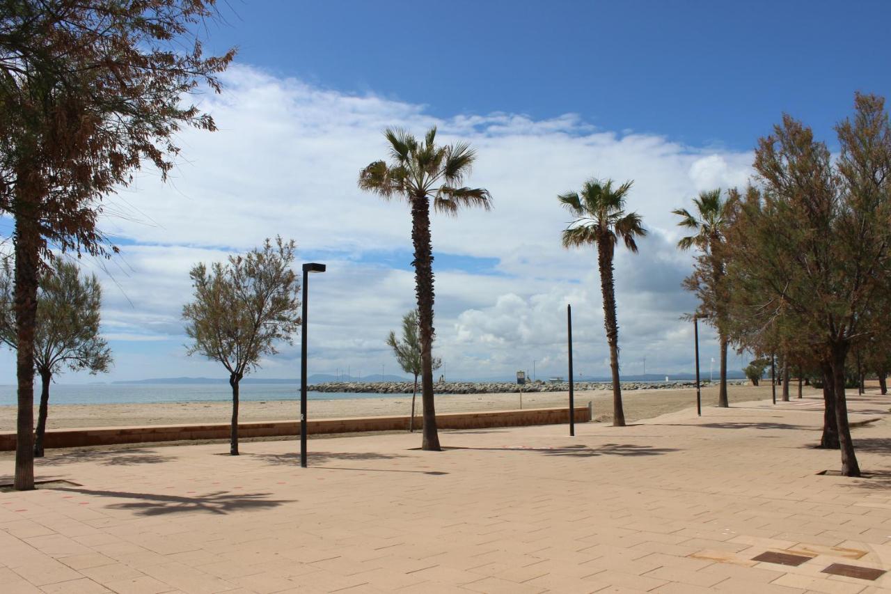 Beautiful Apartment In Front Of Beach, Pool, View ロザス エクステリア 写真