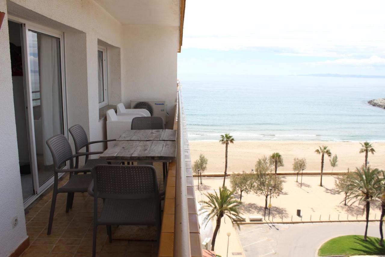 Beautiful Apartment In Front Of Beach, Pool, View ロザス エクステリア 写真